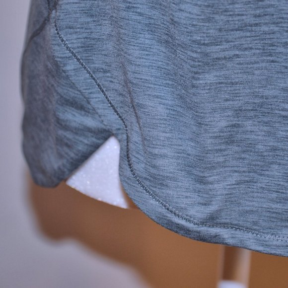 Apana 3/4 Zip Pullover Top - Picture 7 of 14